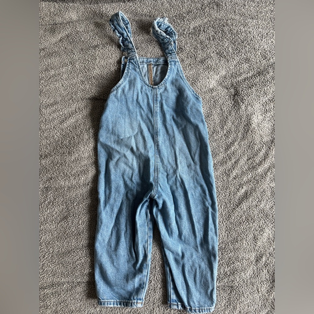 Zara kids Denim Overalls with Yellow Floral Embroidery - Picture 3 of 4